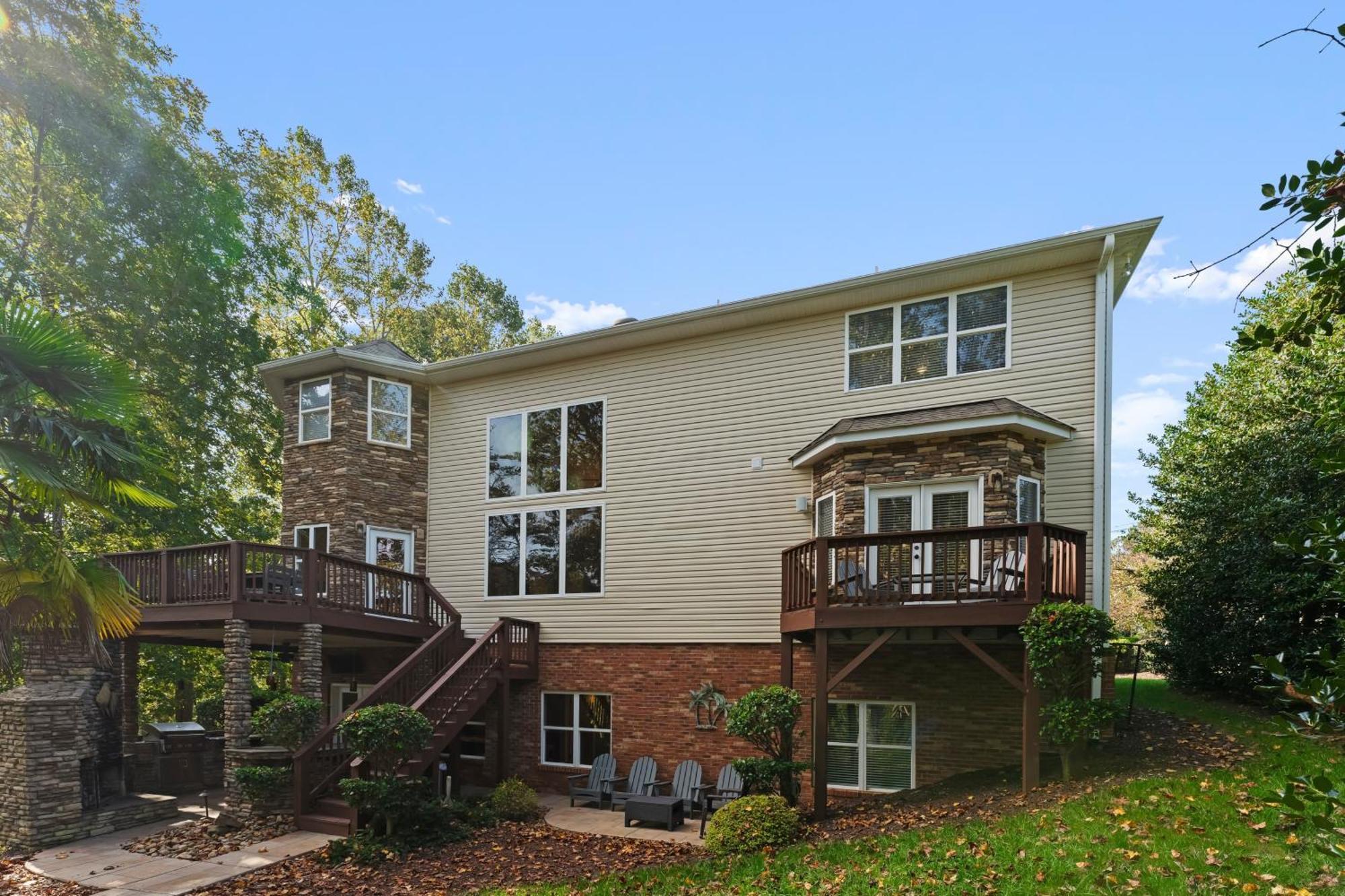 Lakeside Landing By Avantstay Private Dock Mooresville Exterior photo