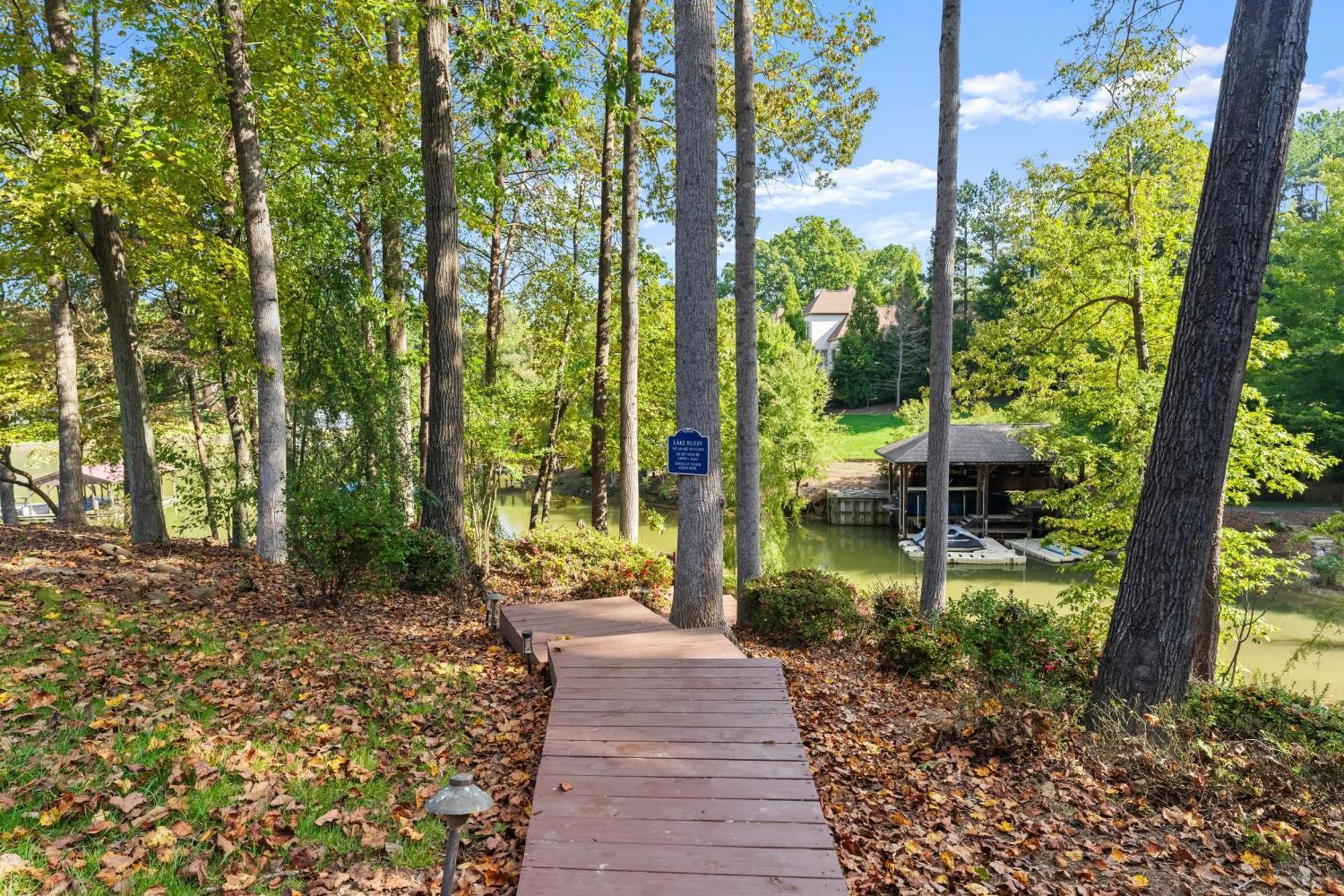 Lakeside Landing By Avantstay Private Dock Mooresville Exterior photo