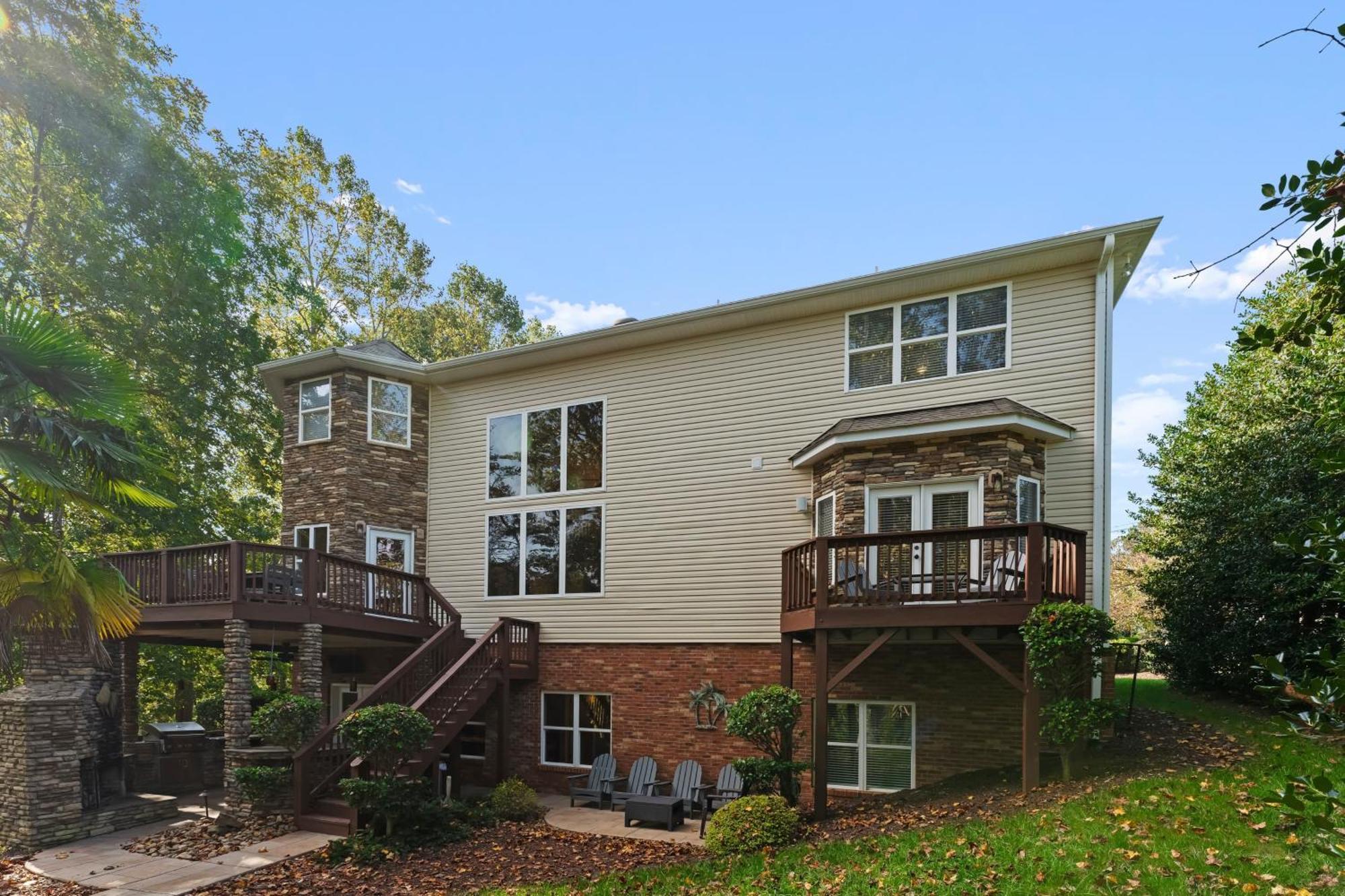 Lakeside Landing By Avantstay Private Dock Mooresville Exterior photo